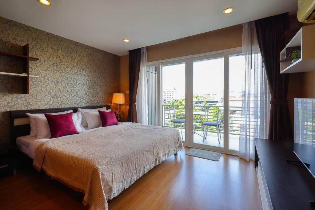 Luxury Living In Heart Of Nimman Apartamento Chiang Mai Exterior foto