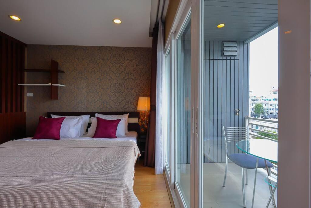 Luxury Living In Heart Of Nimman Apartamento Chiang Mai Exterior foto