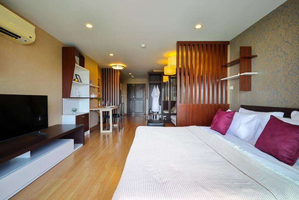 Luxury Living In Heart Of Nimman Apartamento Chiang Mai Exterior foto