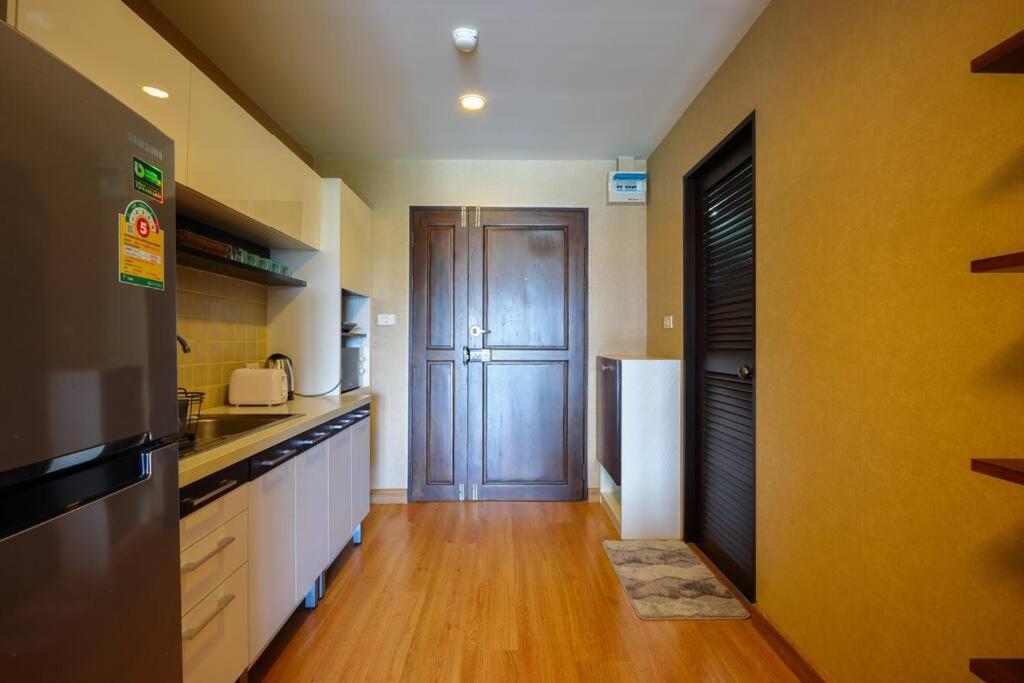 Luxury Living In Heart Of Nimman Apartamento Chiang Mai Exterior foto