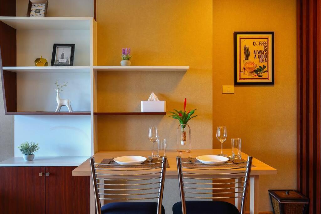Luxury Living In Heart Of Nimman Apartamento Chiang Mai Exterior foto